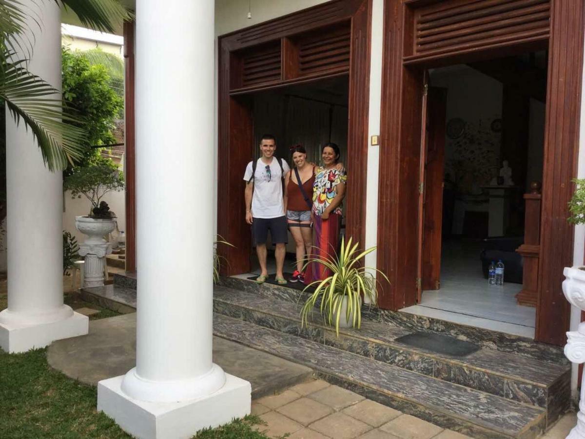 Why Not Palace Anuradhapura Kültér fotó